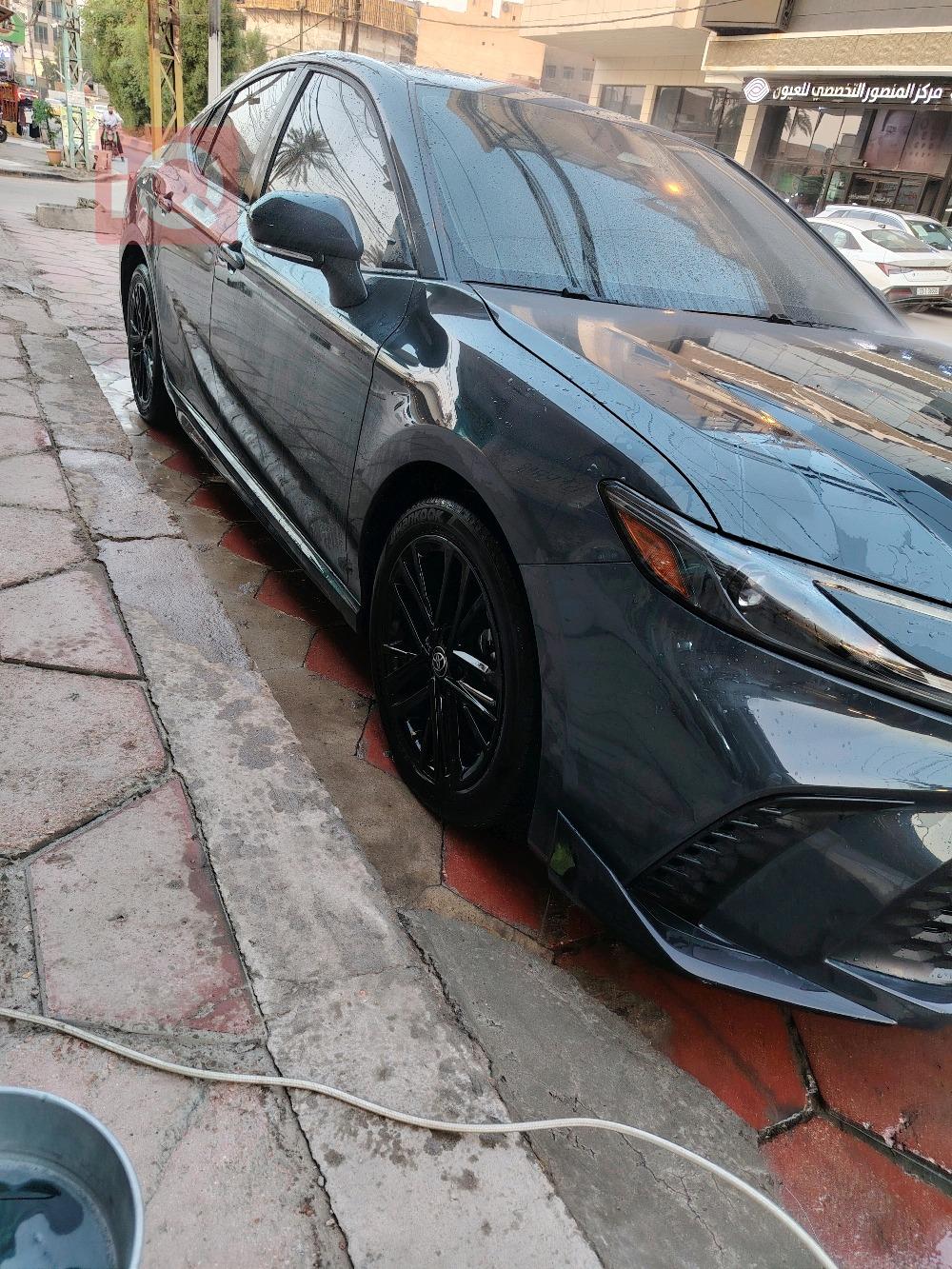 تۆیۆتا کامری